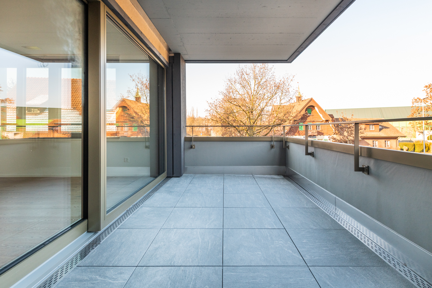 200526 0546 suravista 4 7 FINAL RZ rgb