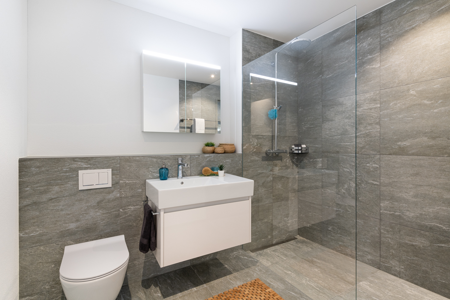 200526 0546 suravista Kupatilo final RZ rgb